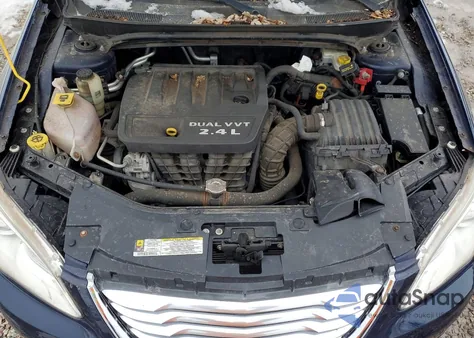 2013 Chrysler 200 Lx z USA, uszkodzony, nr VIN 1C3CCBAB3DN606289